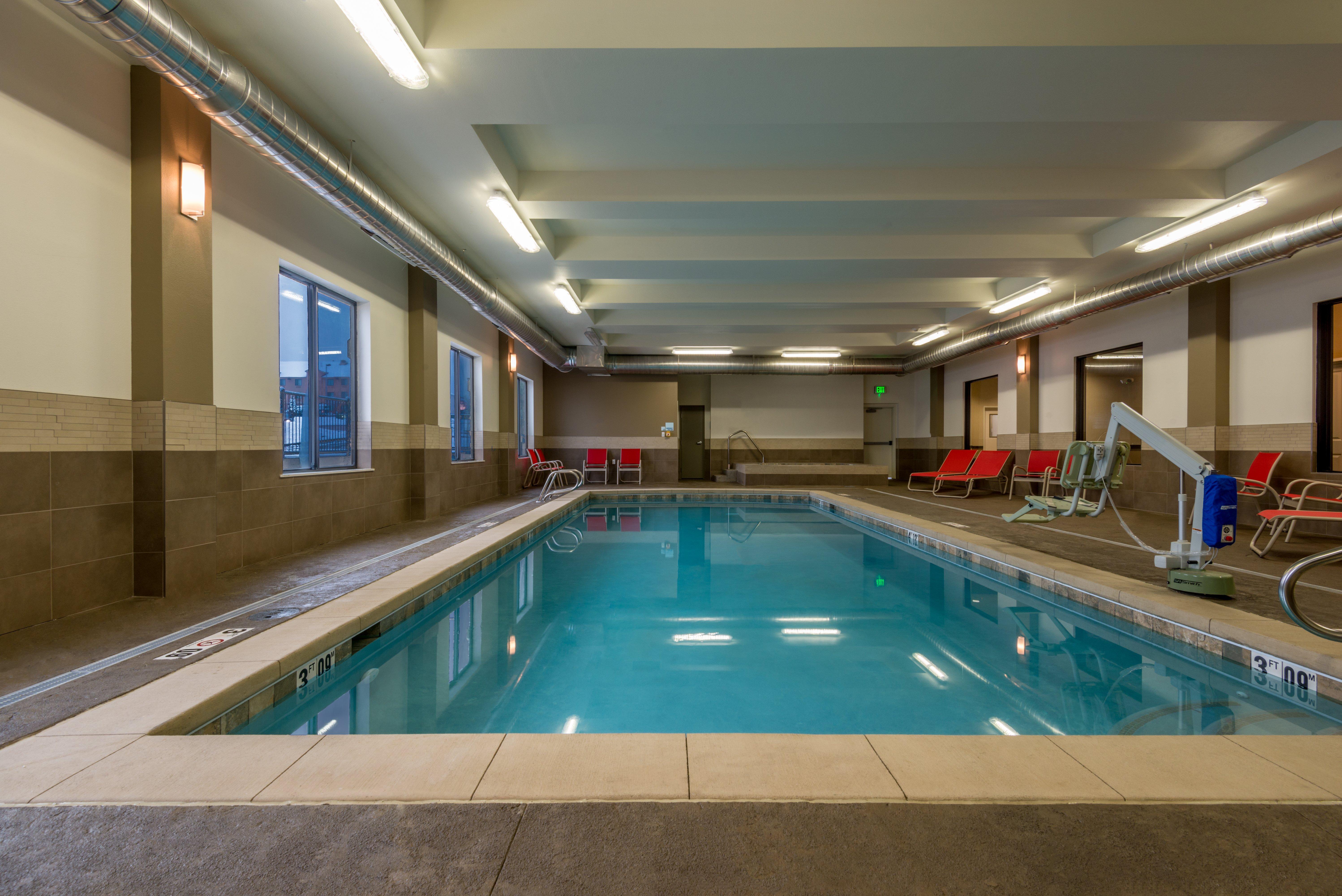 Holiday Inn Express & Suites Denver South - Castle Rock By Ihg Buitenkant foto