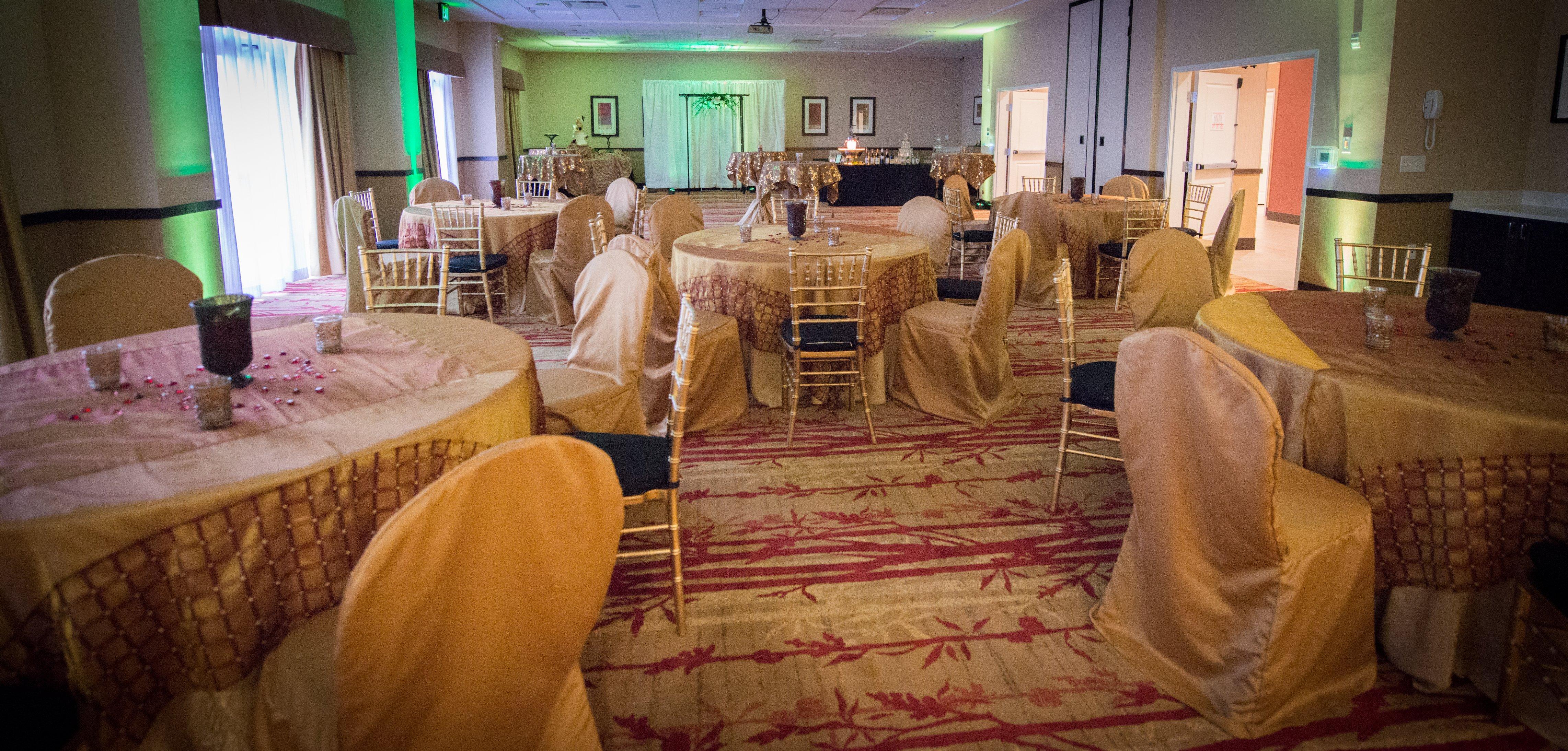 Holiday Inn Express & Suites Denver South - Castle Rock By Ihg Buitenkant foto